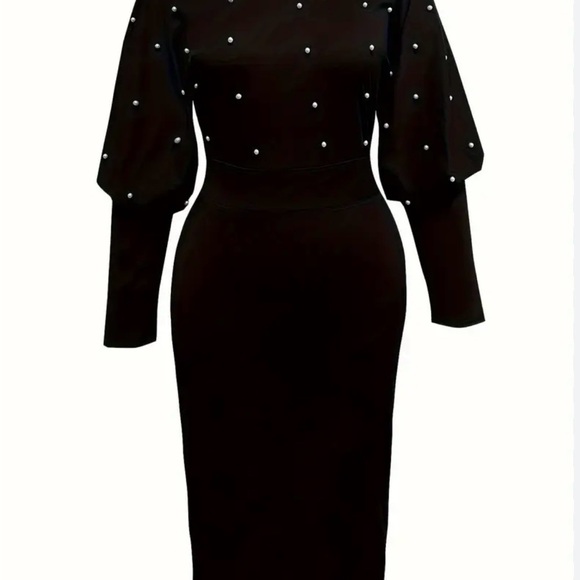 Elegant Black Dress with Pearl Accents - Picture 1 of 2